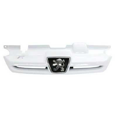 جلو پنجره سفید پژو پارس